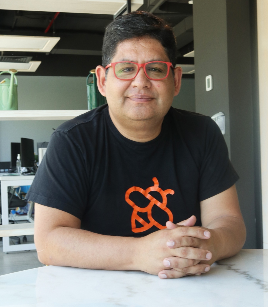 El llamado de CEO Beeok para estas fiestas: "Celebrar distinto poniendo fin a los excesos"